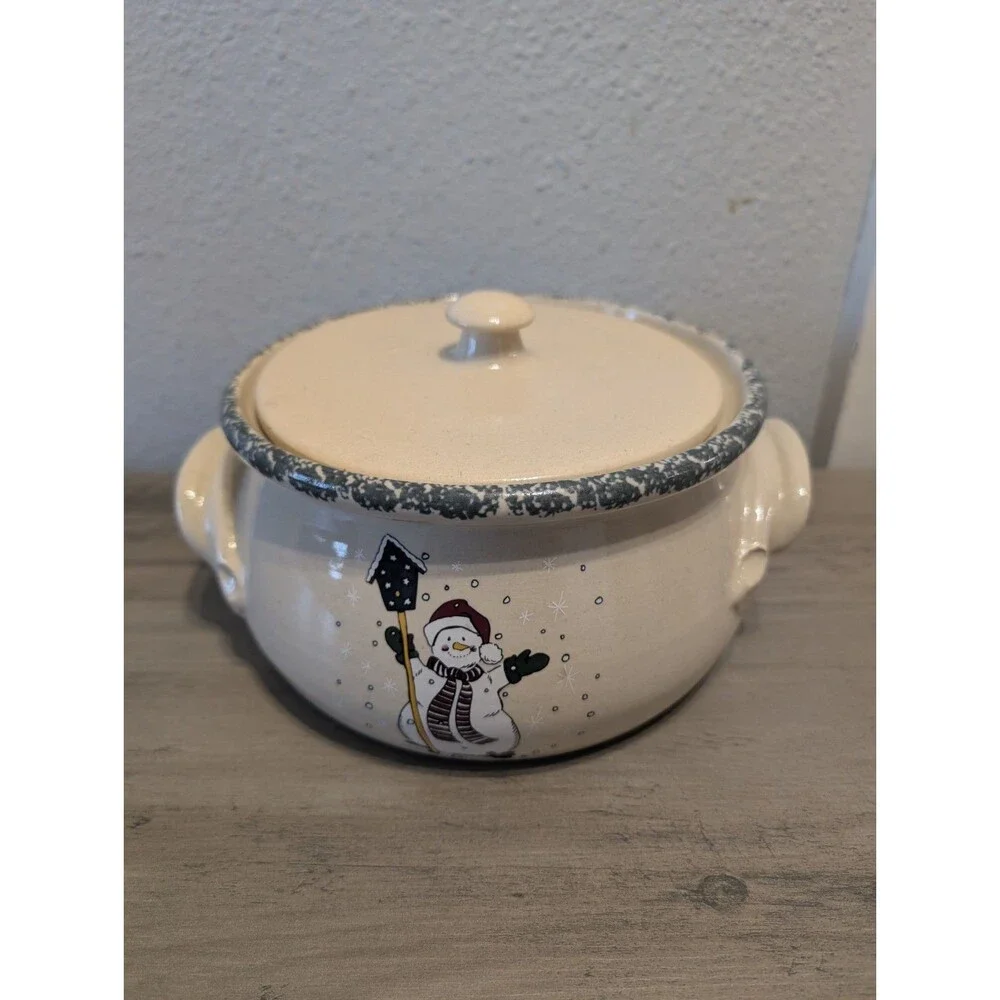Home & Garden Party Snowman Stoneware Bean Pot w/ Lid 2001 Hand Made USA 8”